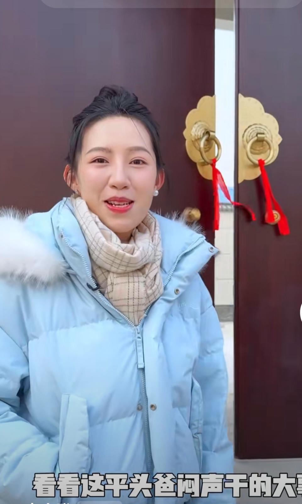 平头爸给麦小登盖的这间小别墅花了主体费用是30多万，不知道装修具体花了多少，没细