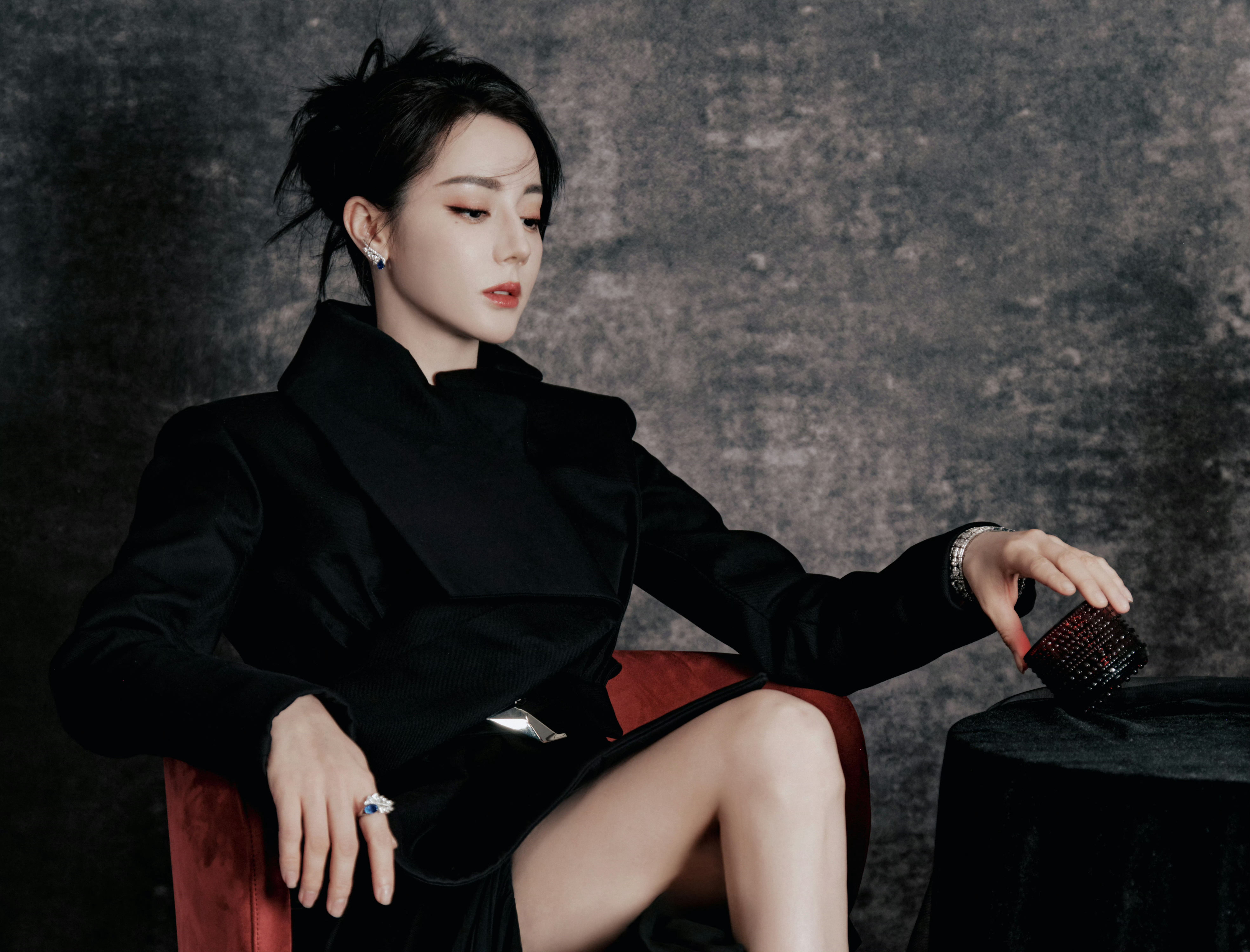 今日迪丽热巴♠️❤️♠️神域猎夜妆❤️🔥❤️🔥❤️🔥化妆：金鹤龙🧏♂️