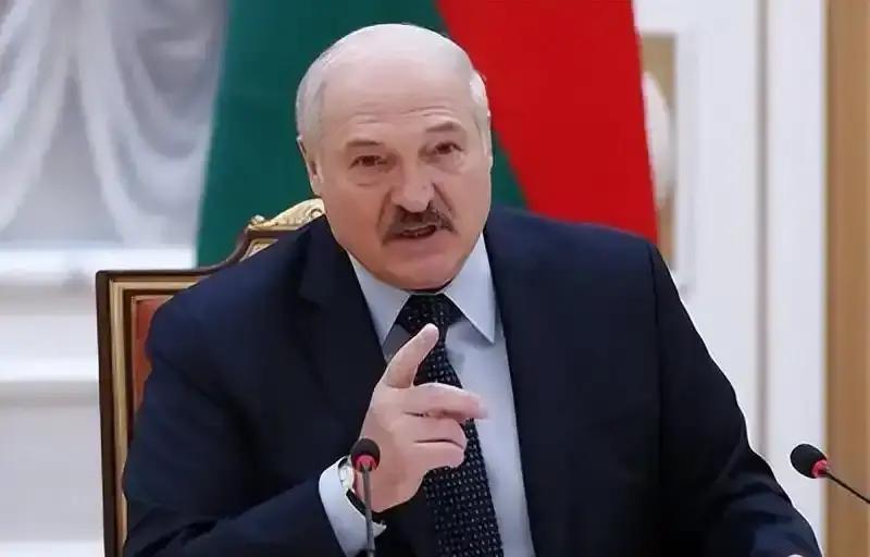 【卢卡申科：集安组织须对欧洲军事化采取应对措施】11月27日，据白通社报道，白俄