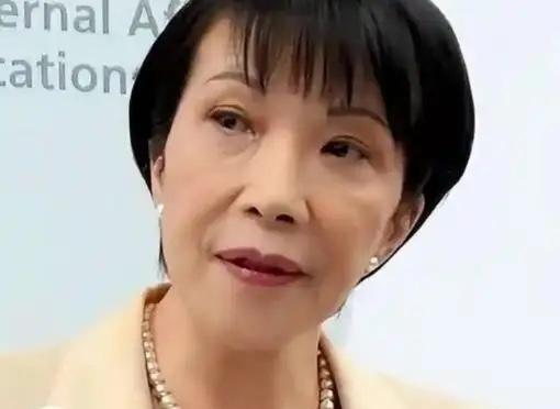 一个在日本的华人说了一段意味深长的话，大概意思是，如今中国如果和日本发生冲突，根