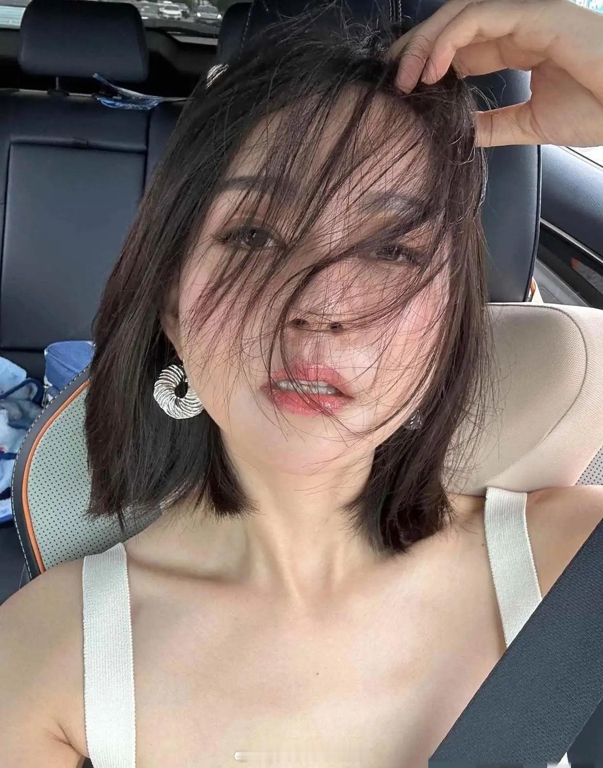 昨晚加班，状态完全不在线！