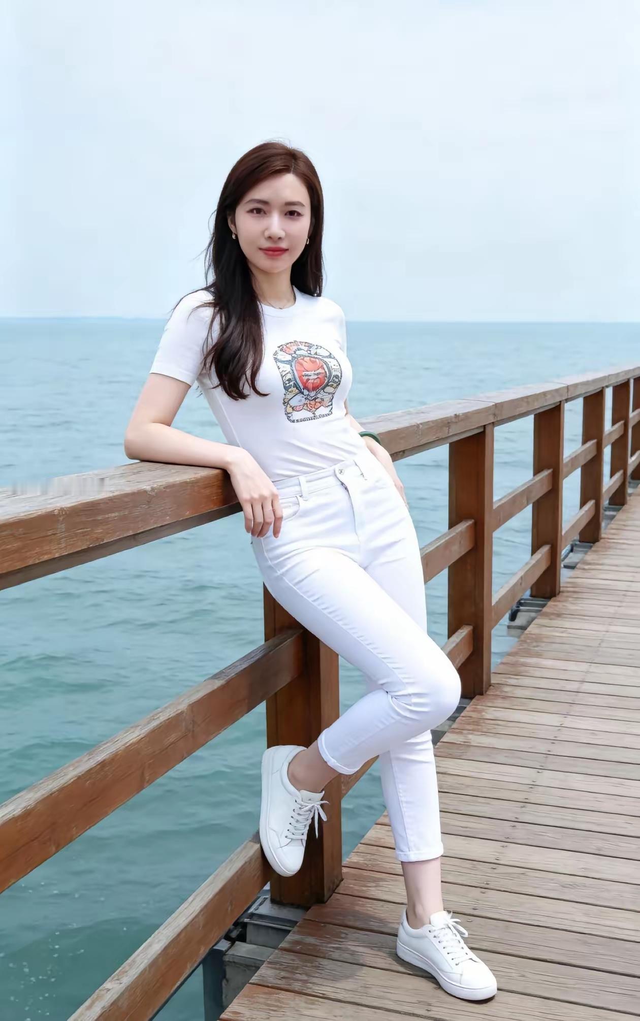 绝美身材是怎么练出来的?绝美身材从来不是天生开挂，而是自律与科学的完美雕刻！别