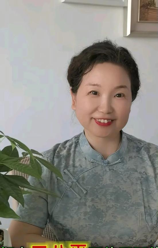 杜新枝这个心理状态，真是比电线杆子还要硬。马上就要揭露真相了，她似乎并没有受到