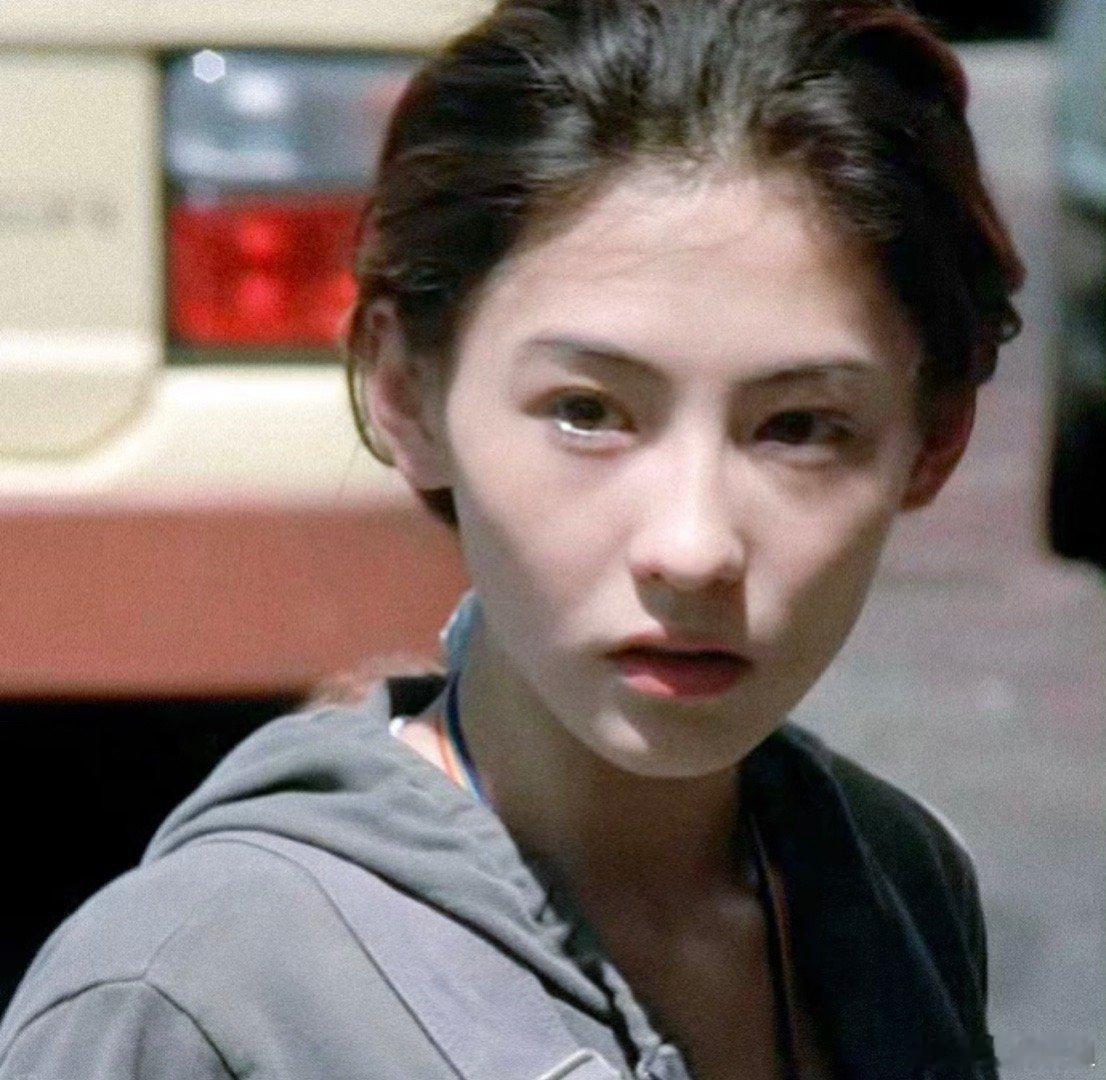 张柏芝港风女神好完美的五官好完美的一颗头！​​​