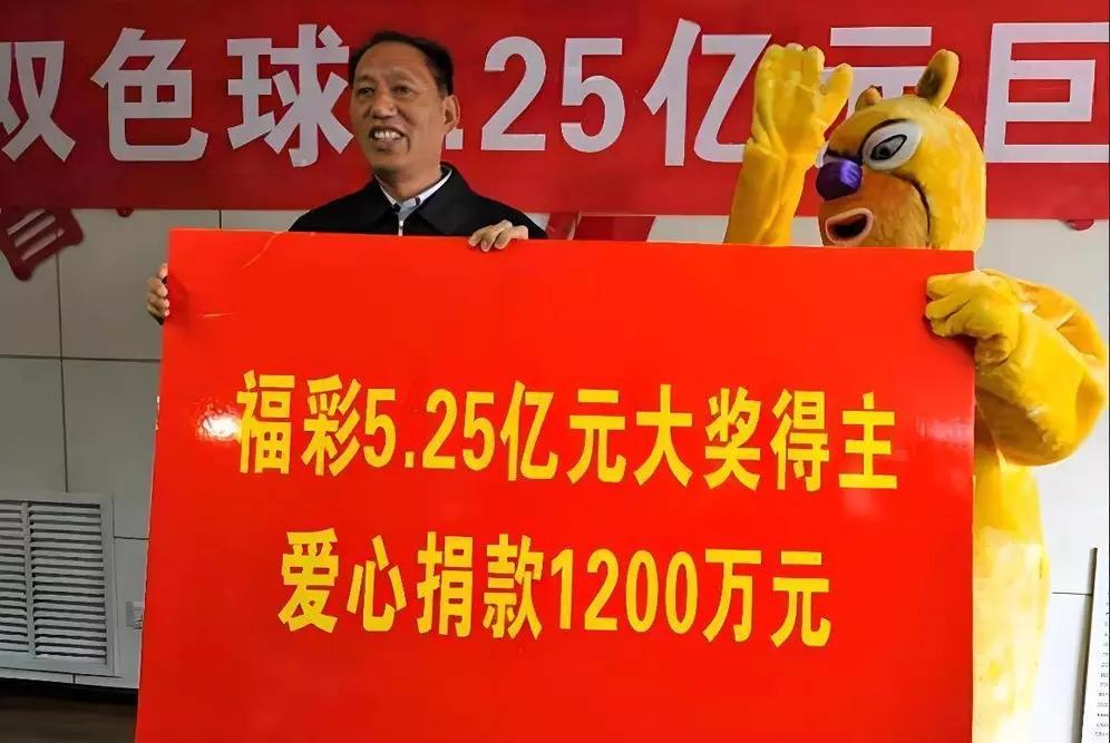 双色球又搞大事情啦！第102期开奖，全国井喷34注头奖，单注奖金约528万元，独