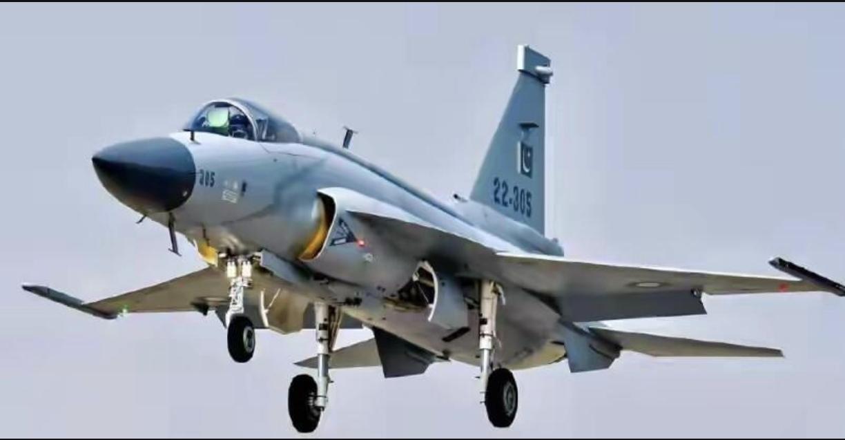 12亿美元购买购买30架枭龙4，巴基斯坦是否有点做过了。巴基斯坦这回可是下了血