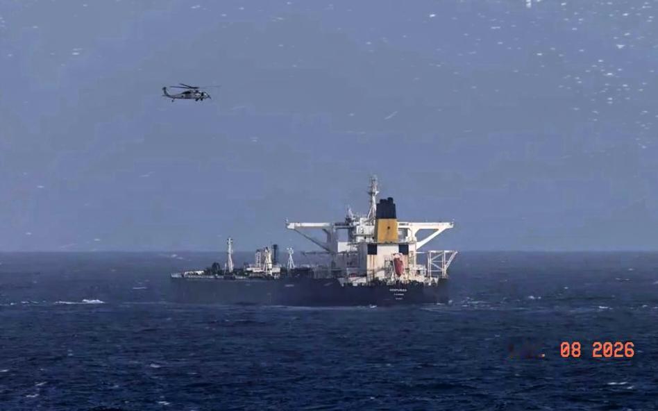 美军这一次亏大了！美军追捕贝拉1号（后更名为“水手”号）十几天，终于在北大西洋