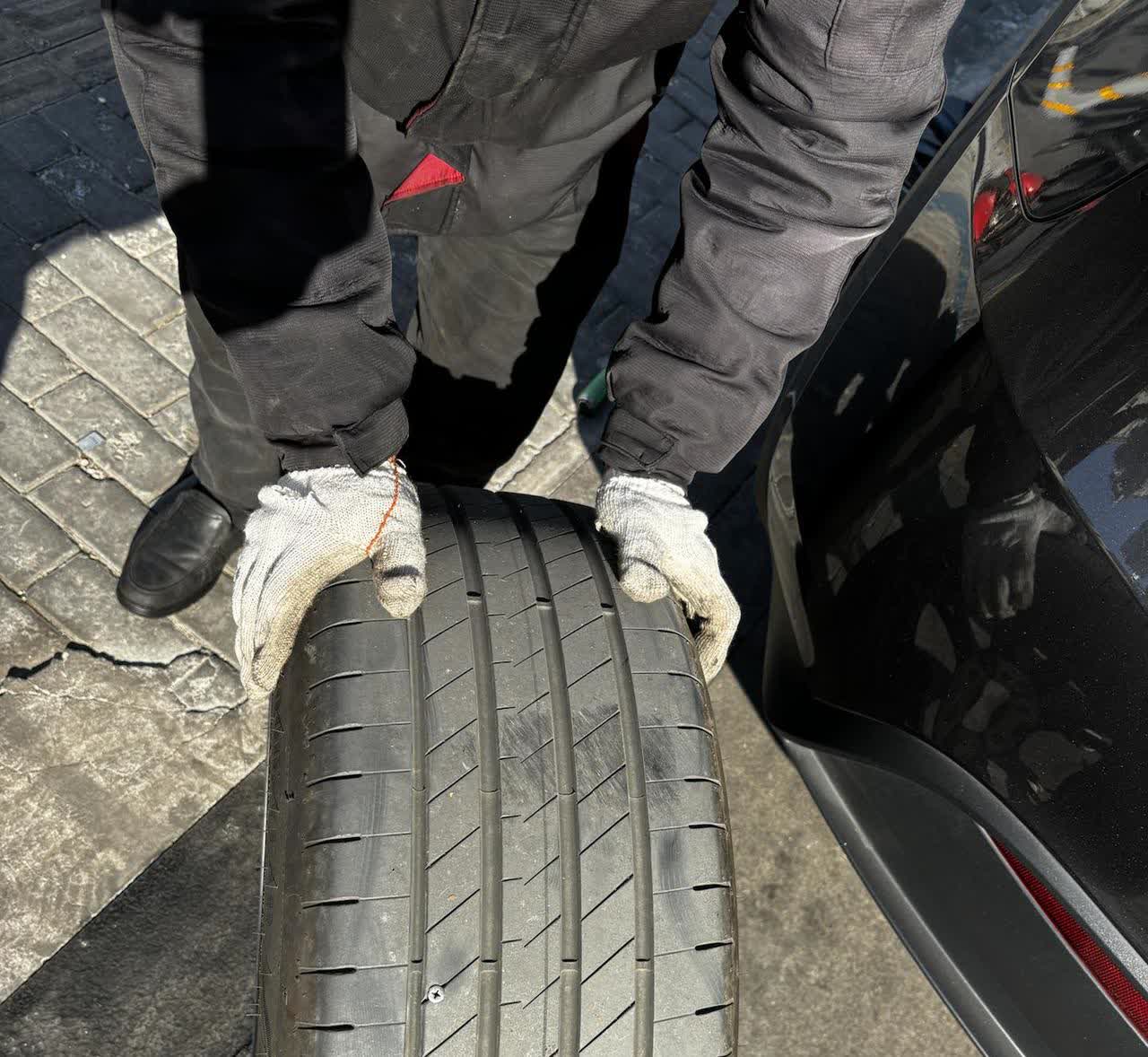 花3000元装了套米其林，终于发现大家担忧是对的，挨骂也要说因为我经常跑高速