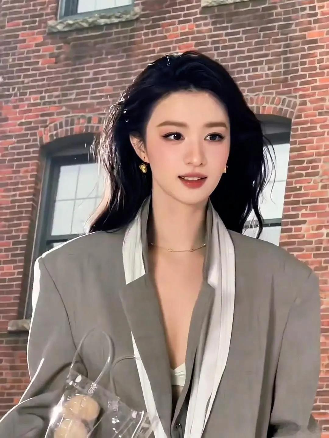 王楚然这组图也太好看了吧好美啊