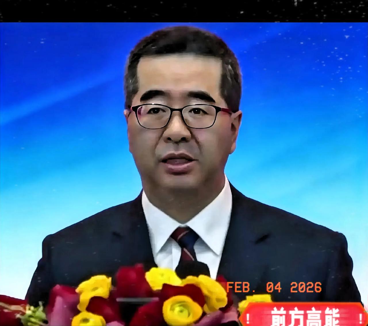 国共刚开完会谈，国民党那位副主席的发言，实在让人听着诧异。他直言两岸中国人携