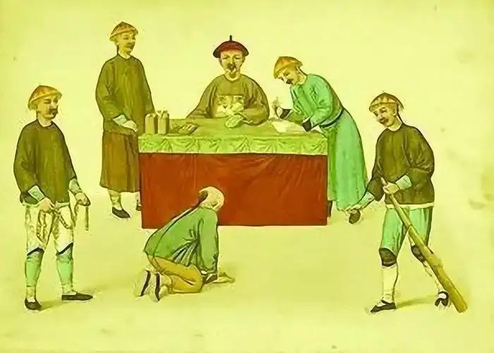 《金瓶梅》里记过这么一桩事：西门庆家丢了一锭金子，寻遍各处都找不到，丫鬟差役都说