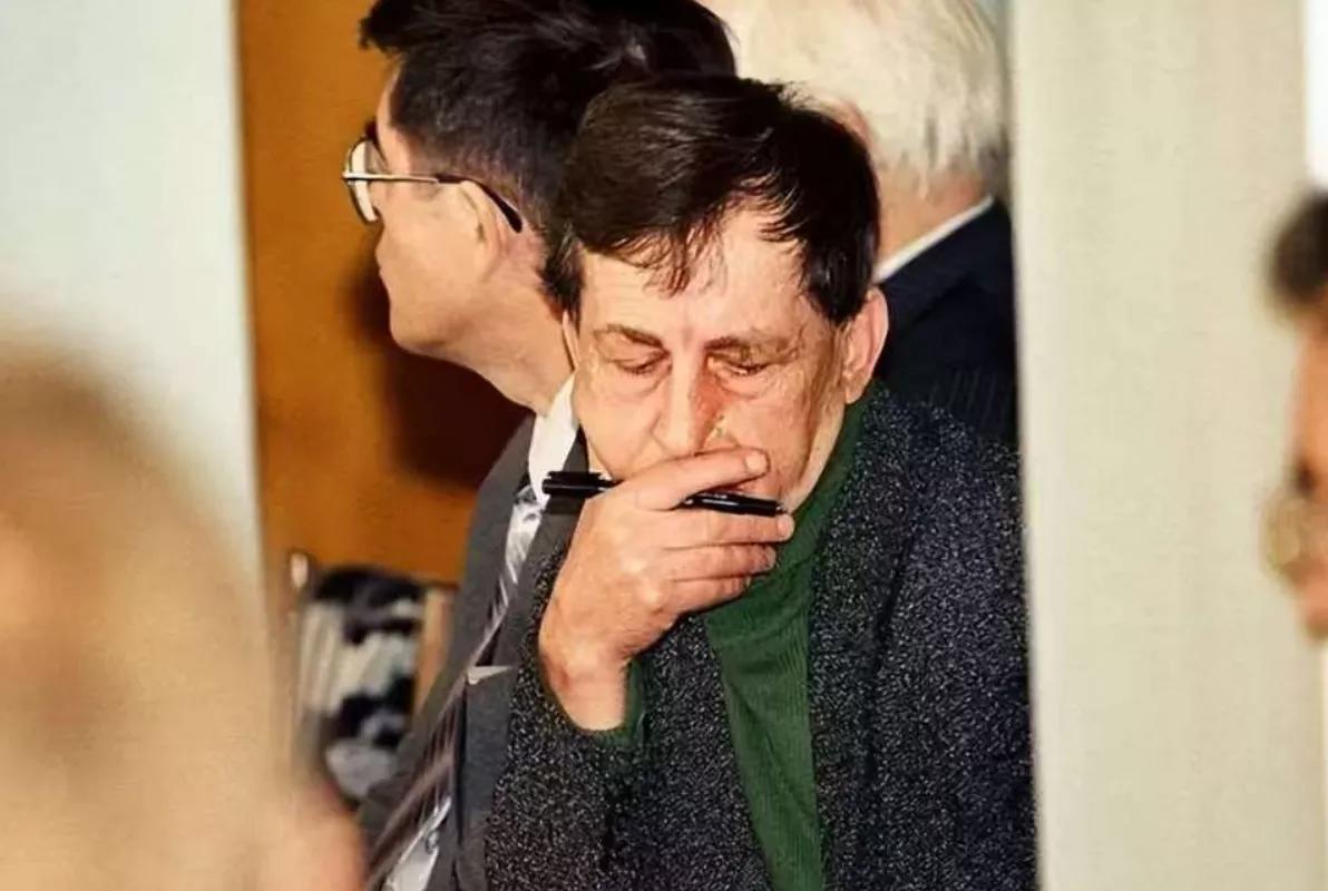 1978年，苏联一位物理学家，不小心被高辐射的粒子光速击穿脑袋，然而，奇迹发生了