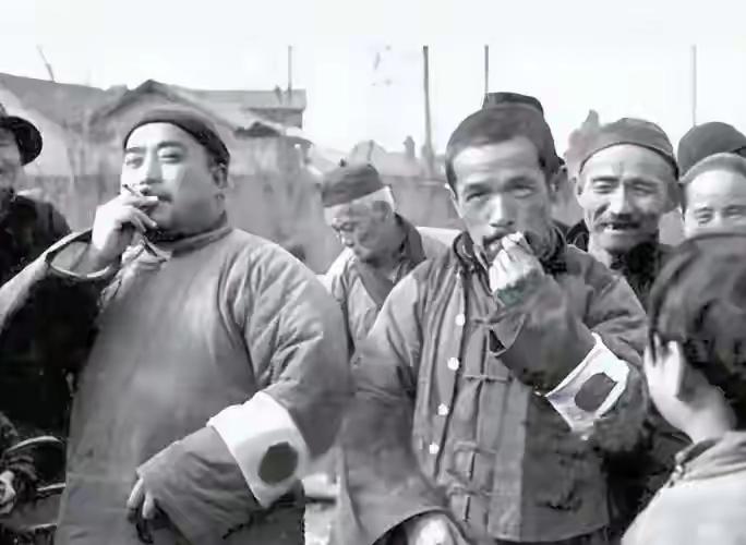 放下屠刀，立地成佛!？汉奸的后代，能做到吗？自媒体上有个现象，如果有人提及