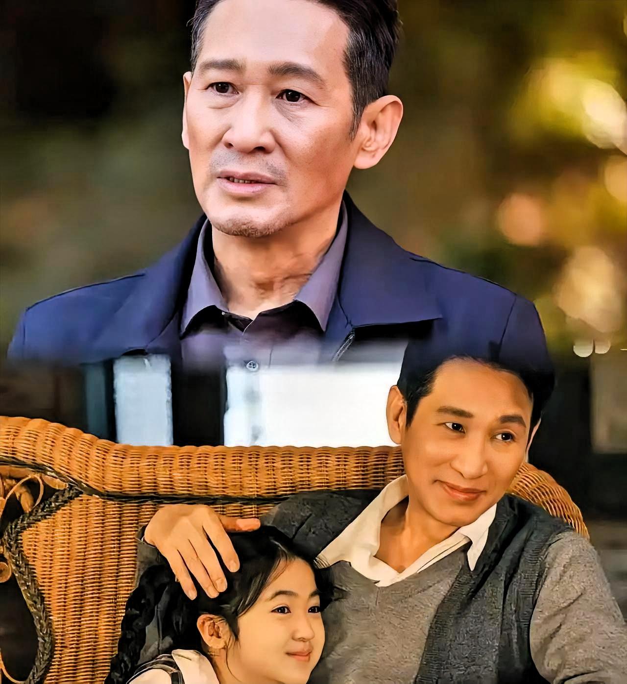 谁能想到60岁的王劲松。一生未婚也无儿无女。却被导演拉去演父亲。换别人大概