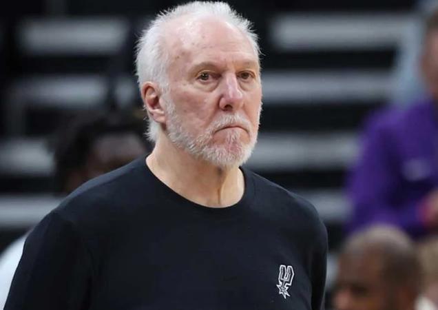 宁可赔800万也要裁掉你，NBA顶级教练波波维奇，用5年时间给全联盟上了一课。