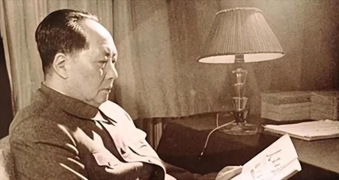1969年，开国上将陈明仁递交辞呈，准备告老还乡，毛主席知道后拍案大怒：岂有此理