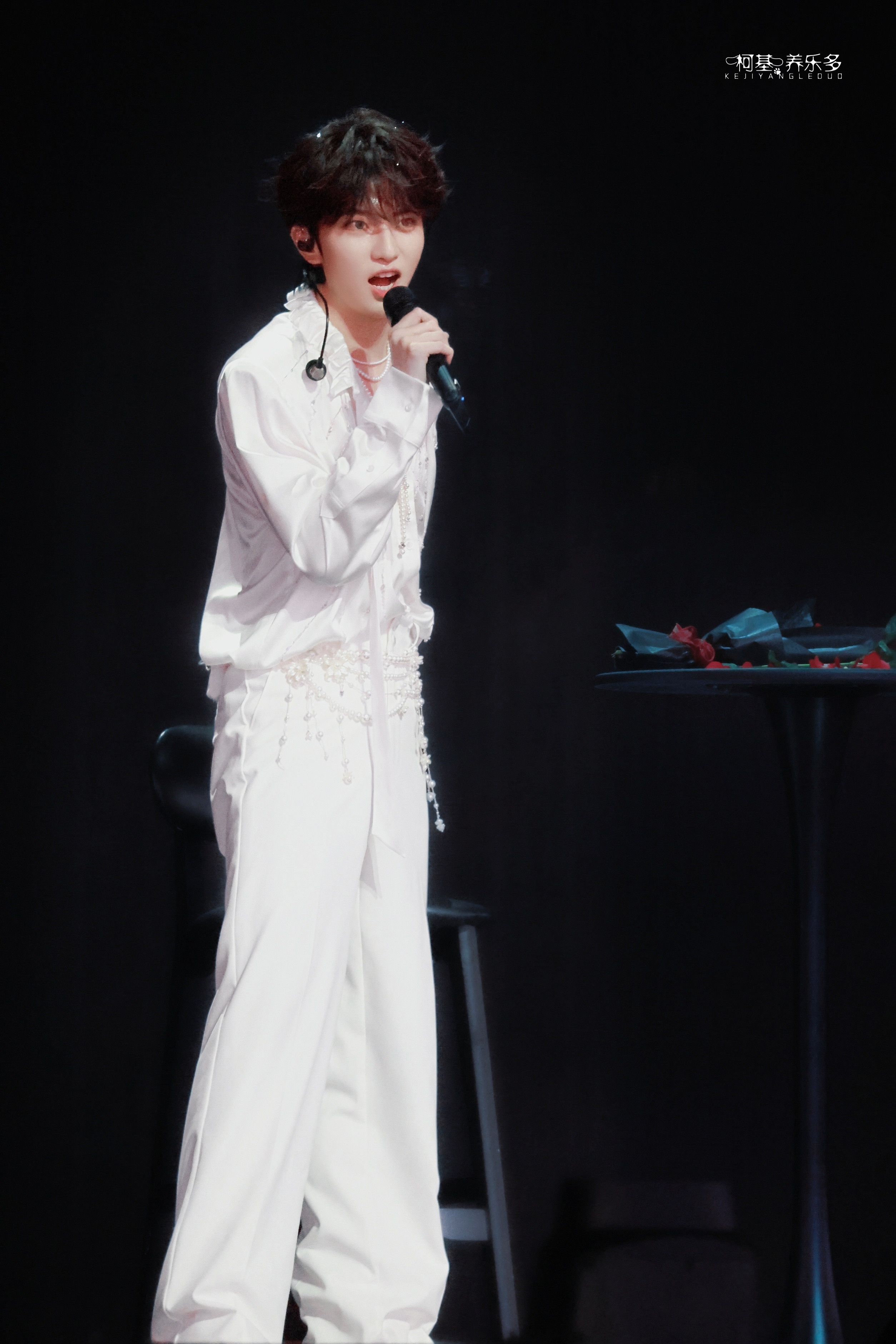 穆祉丞和你一起穆祉丞局部宇宙巡演·来超话实况热聊看演唱会·