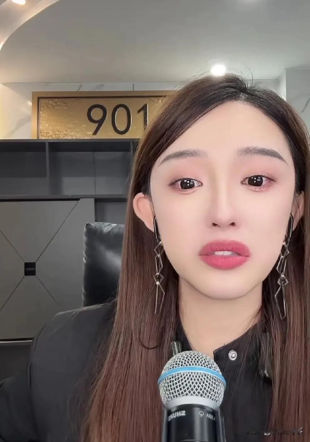 娜美不打麻药带头纹“青龙”硬挺14小时完成！ 娜美透露曾经