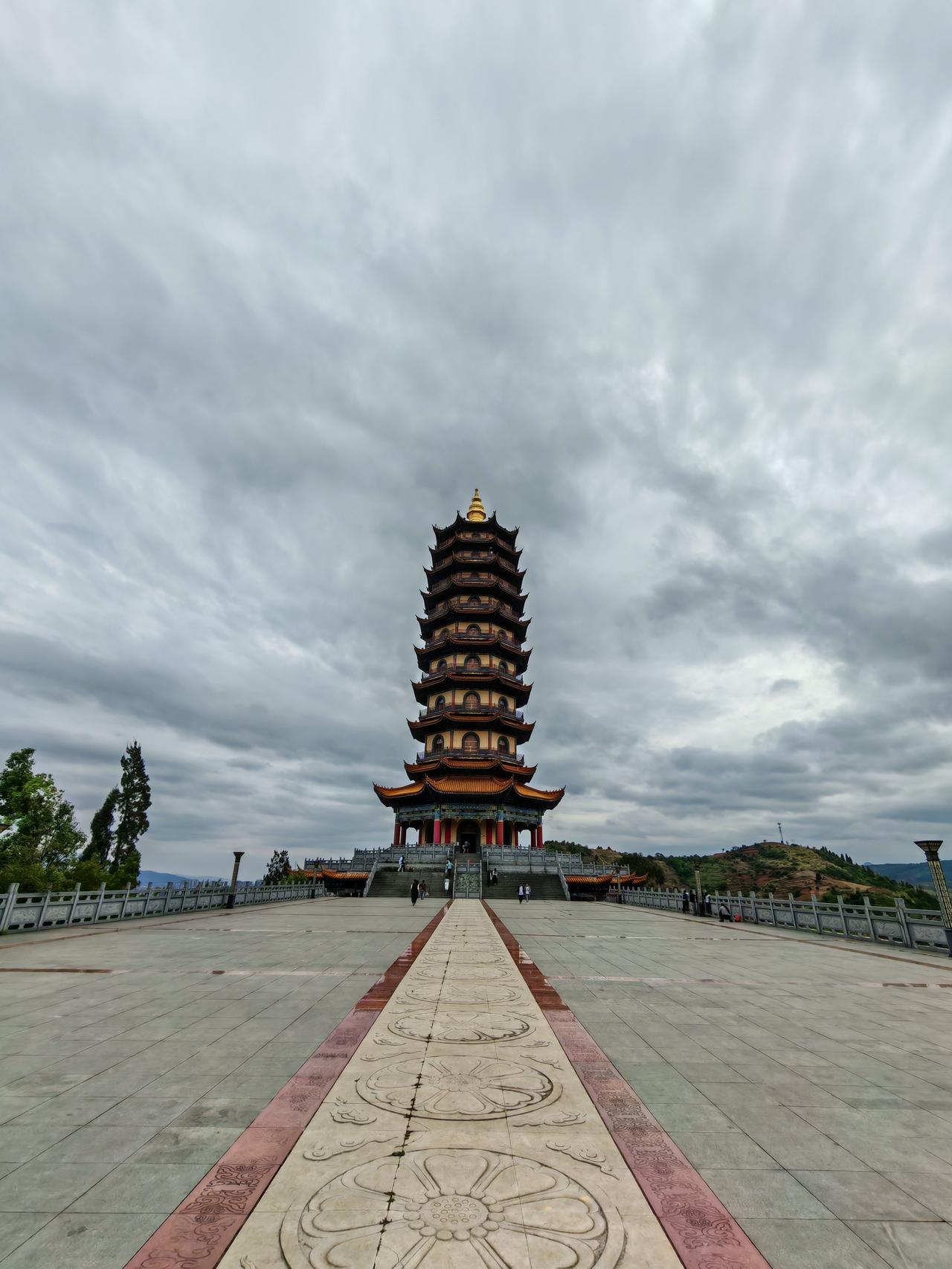 分享一张你实拍的下班途中的美景