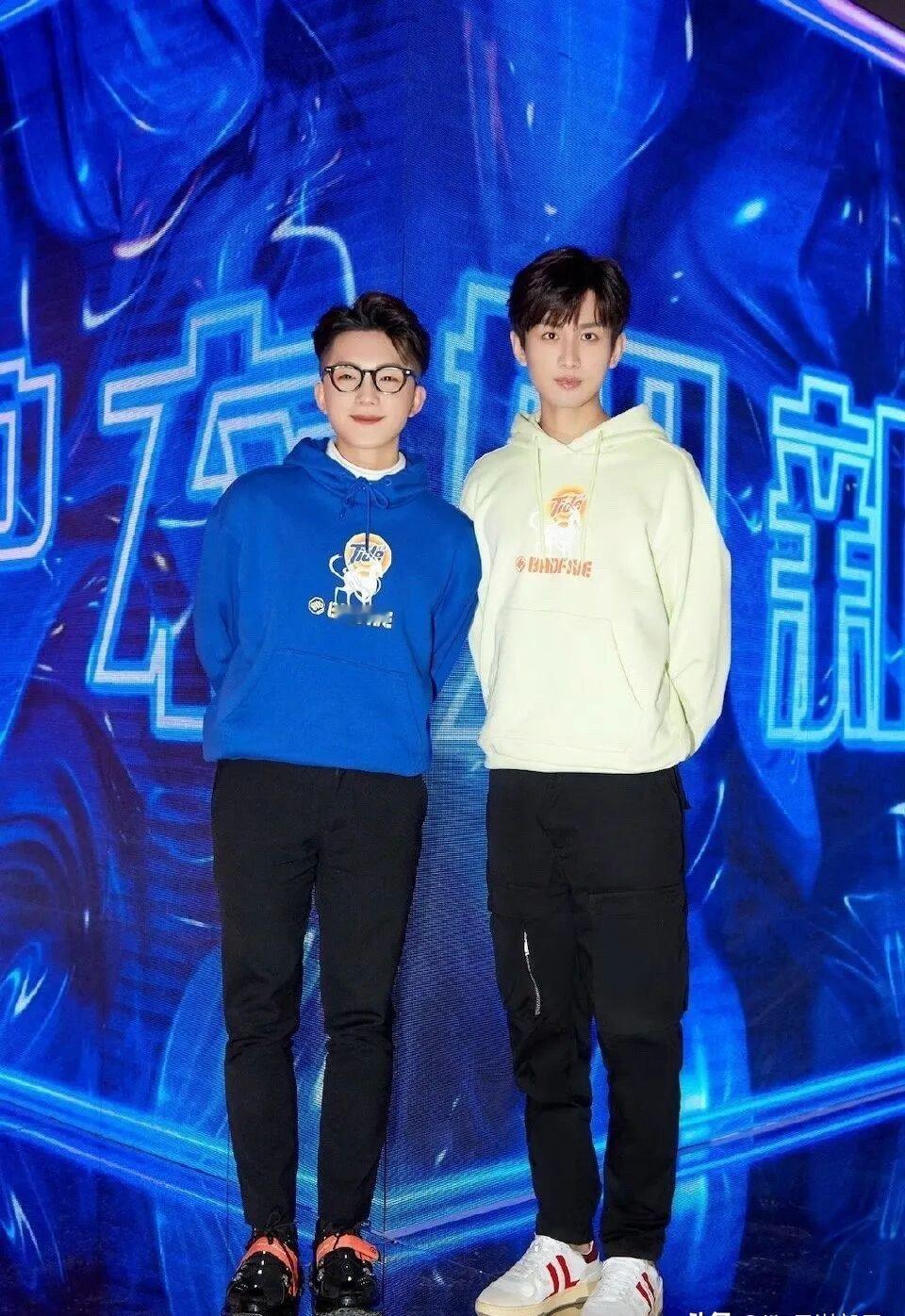 说林晓老师是成毅活周边不过分吧🥹从2020初识走到2026，六年都在成毅周边全