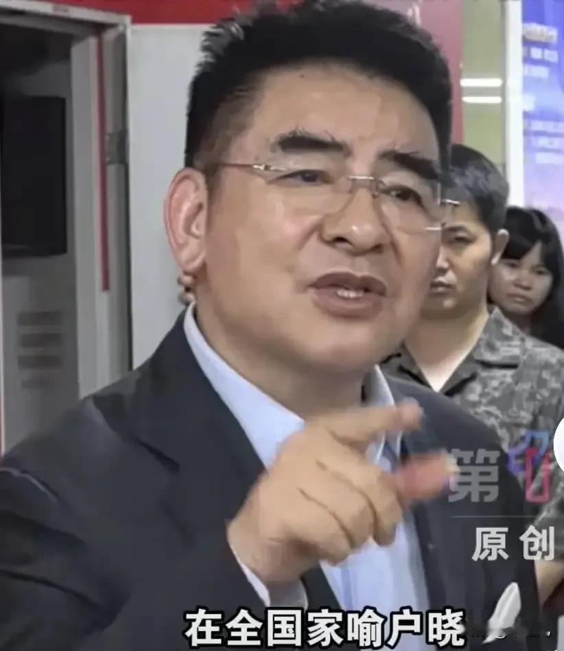 李亚鹏你真的需要站出来给标哥说话了这次标哥真的生气了到底谁蹭谁的流量？如果是