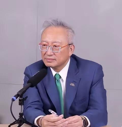这是台独分子、台外事部门副主管吴志中，他为了宣传他的台独思想、把台湾和大陆切割，