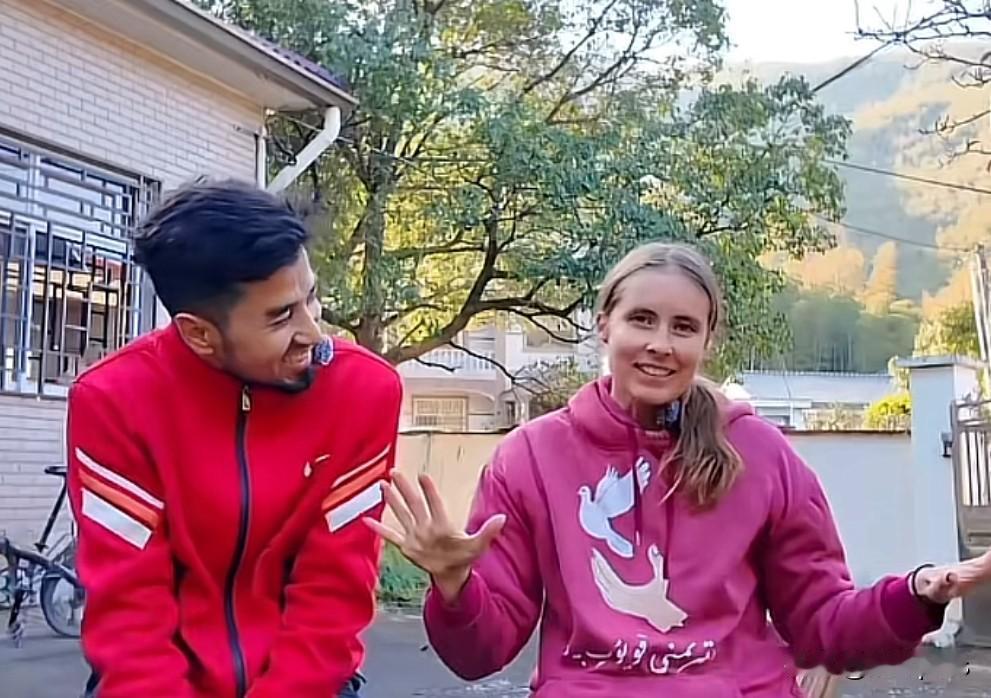 美国网红“阳离子”想带中国老公去美国，但签证两次被拒签。美国人的配偶很难申请签证