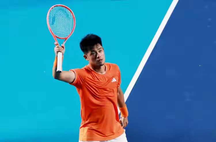 吴易昺苦战三盘击败锦织圭，晋级ATP萨拉索塔挑战赛8强吴易昺体育明星4月10日