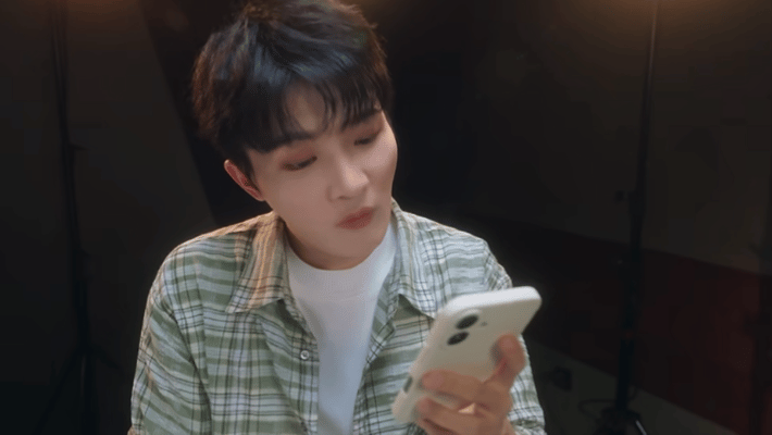 周深演我打字周深也太会了！26键打字依赖纠错的样子，像极了平时懒得选字的我，缘