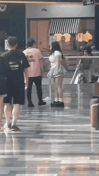 哎呀我去，这是谁家的小仙女啊，咋还暴跳如雷呢[捂脸哭]