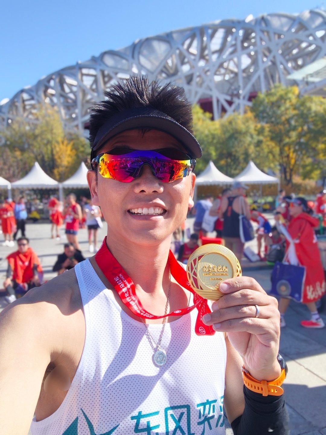 第41个全马，感谢东风奕派的邀请！本来想着随便跑跑，安全完赛就行，没想到跑出了今