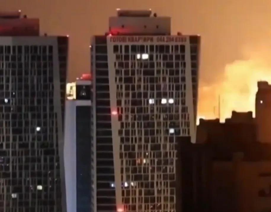 祸惹大了普京震怒泽连斯基危在旦夕据报道，乌克兰总统泽连斯基于今天亲自对外宣称: