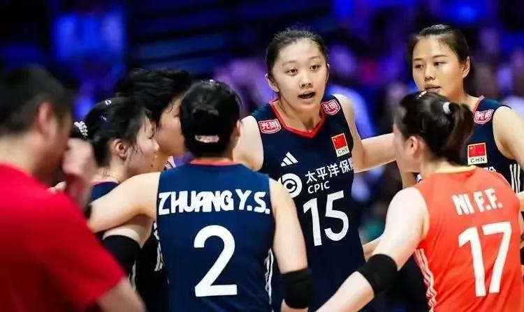 连战连捷！中国女排3-1加拿大，锁定总决赛！庄宇珊21分陈厚羽8分新的教练团