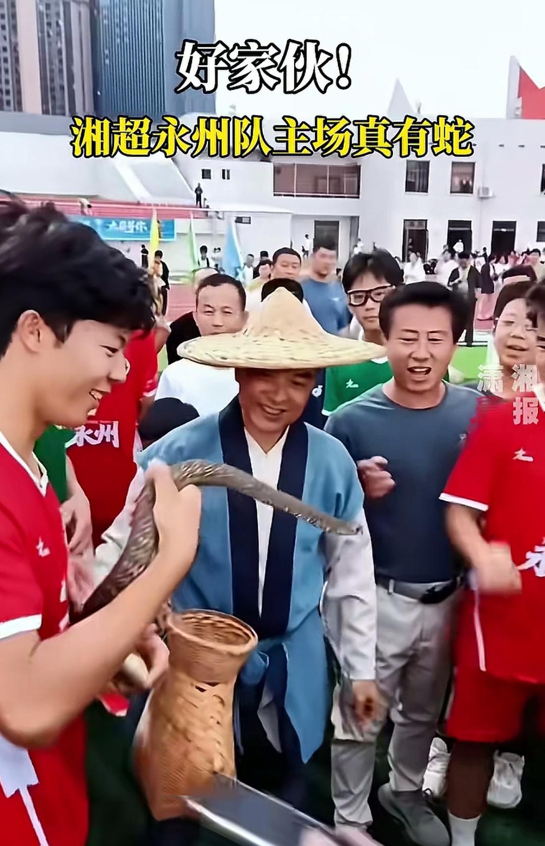 湘超联赛的永州队确实厉害，今晚主场对阵湘潭队，直接疯狂进了湘潭队三个球，最终3：