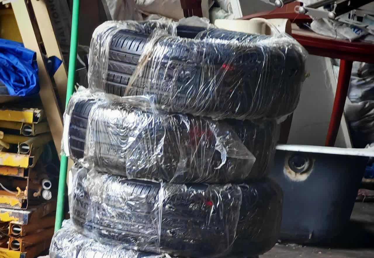 【记录生活点滴】换轮胎，后刹车片。1、后刹车片4S店报价1200，到我哥那边
