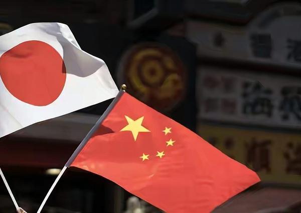 中方稀土“硬刚”日本！直接撕合同断供，16年去中国化梦碎中方硬核反制，不打