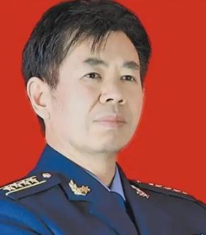 戴旭：“中国总是对全球的善意过剩、武力也稍显不足，这种不平衡，恰恰是最致命的。”