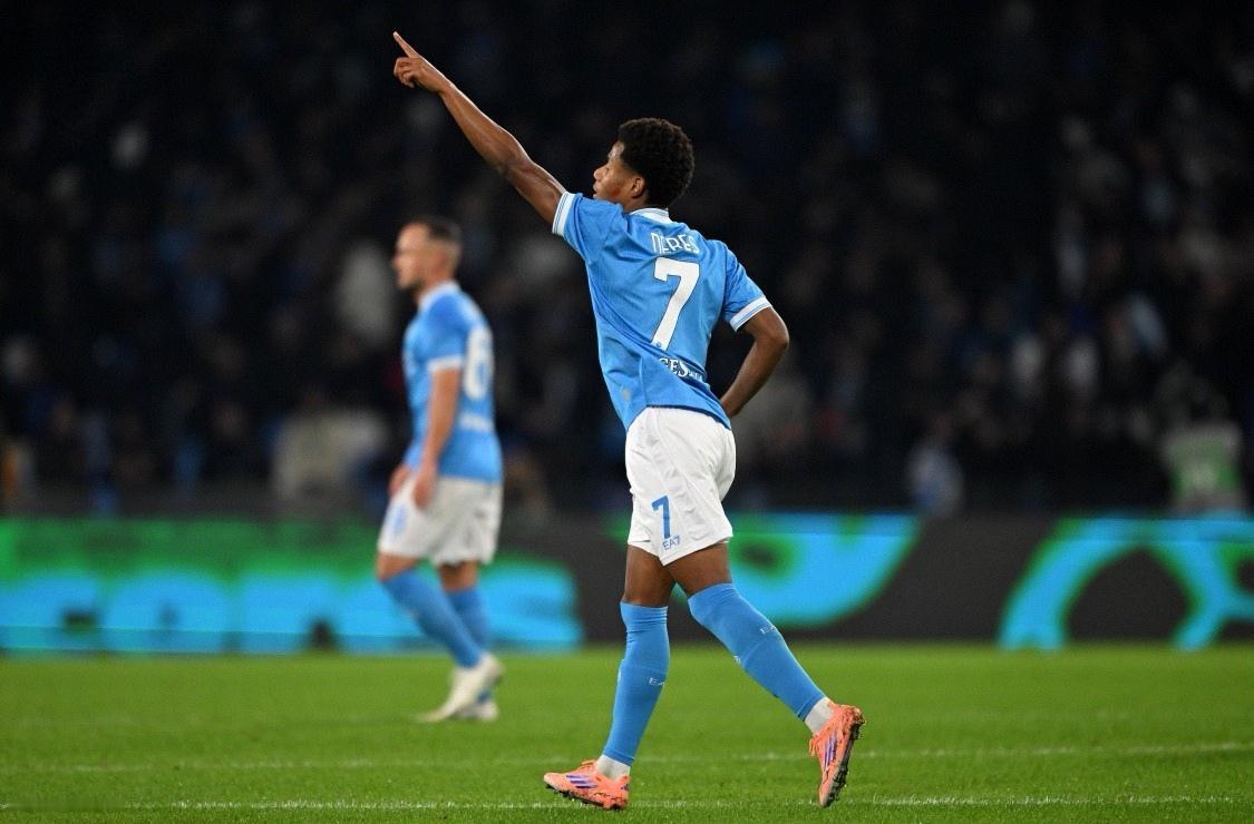 孔蒂的怒火重新燃起了那不勒斯的斗志！本轮意甲联赛那不勒斯3-1战胜真蓝黑亚特兰