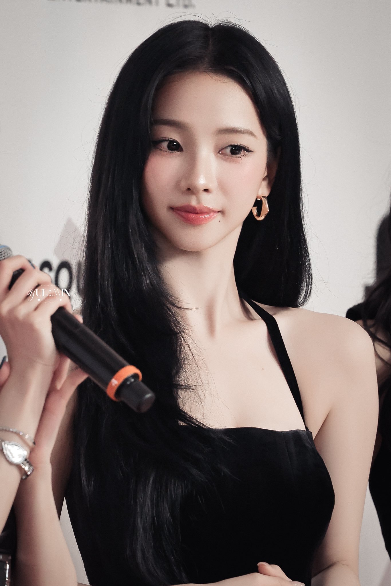 【Karina】TMA红毯柳智敏钻石般的美貌​​​
