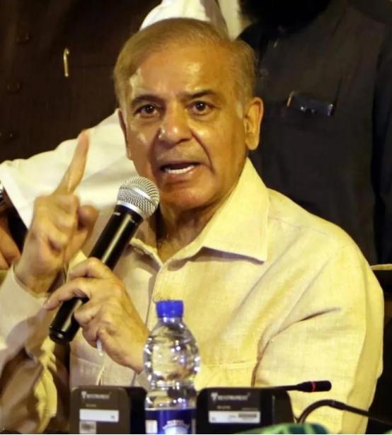 不要贷款，要援助。巴基斯坦总理谢里夫的讲话把软饭硬吃说得理所当然，迎合了西方污蔑