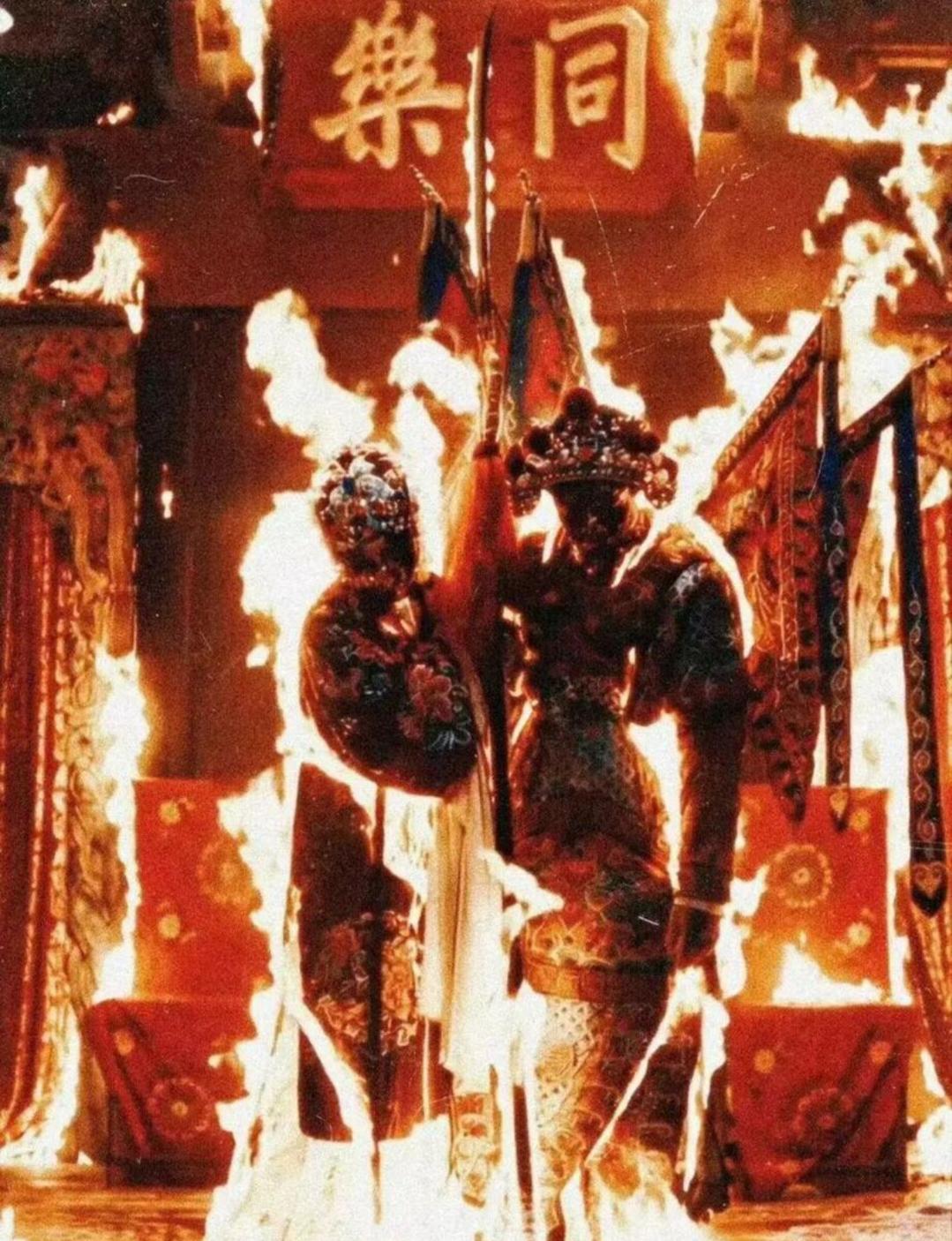 近日，无限流短剧《Enemy》火爆出圈。该剧由《逃出大英博物馆》原班人马煎饼果仔