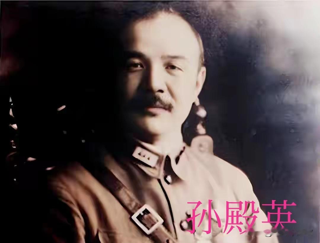 1939年，彭德怀主动上门劝孙殿英不要反共，孙：兄弟我全听你们的1939年