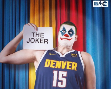 错失四双，约基奇今天砍下28分12板13助9失误，多次失误帮助湖人打成反击。鸭梨