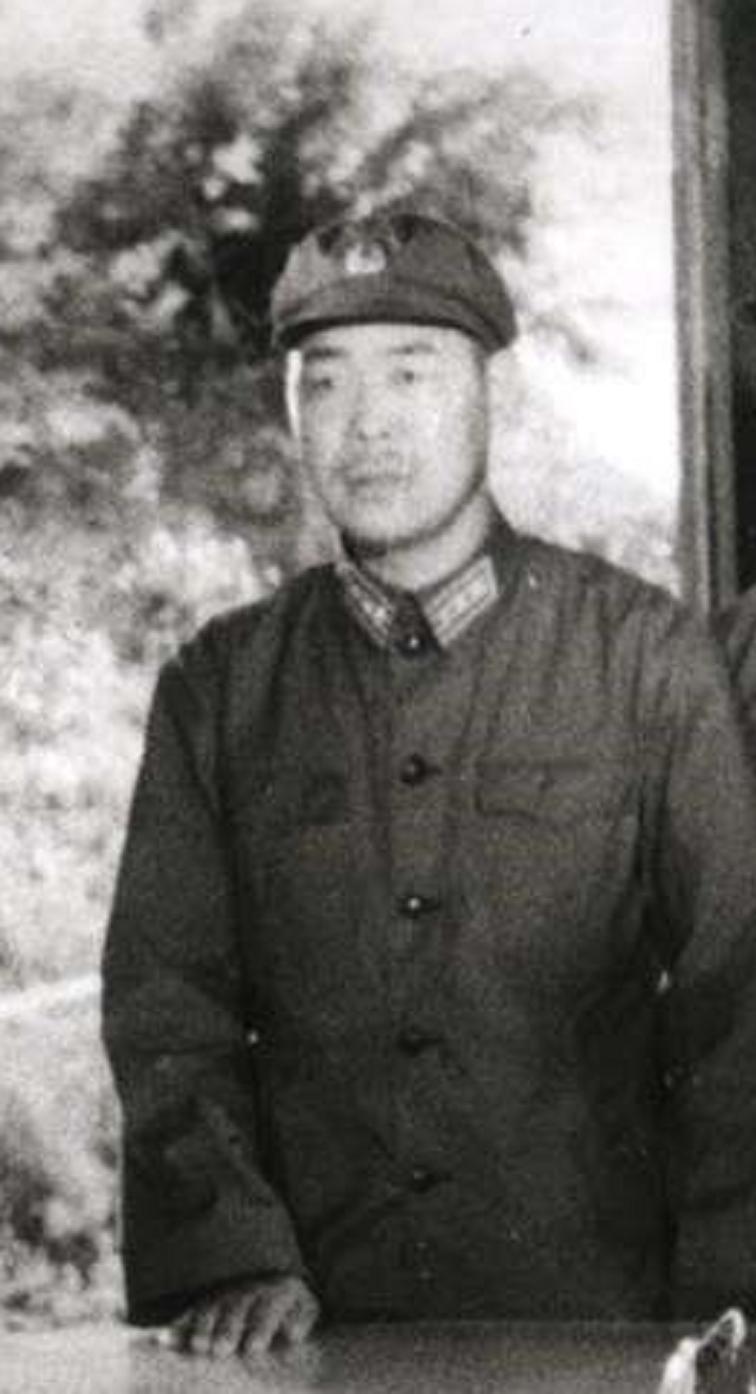 岳振华（1925年5月~2013年10月31日），男，汉族，中国共产党党员，河北