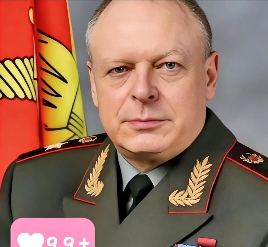 这一巴掌打得太响了，美国人脸都肿了。俄罗斯只派了120名军事顾问，大摇大摆进了委