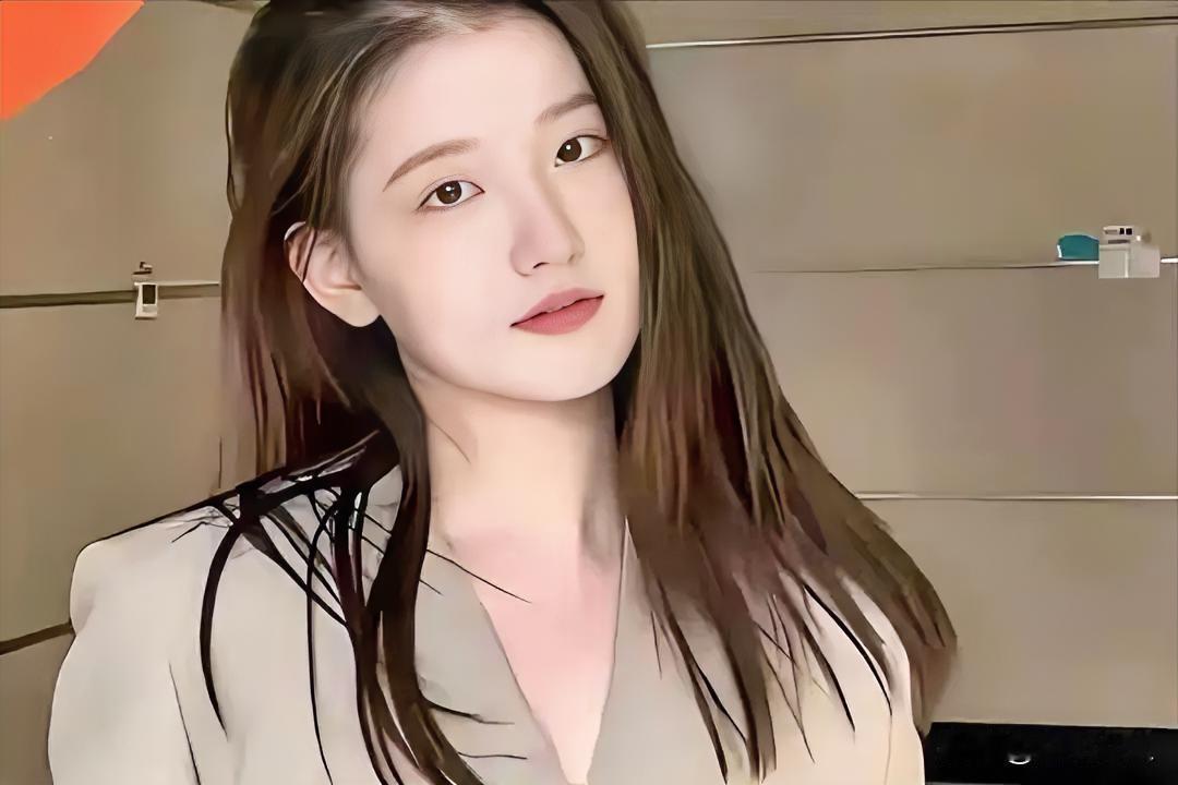 曾经被捧成“第二个董明珠”，执意离开格力之后，孟羽童现在过得如何当初全网热