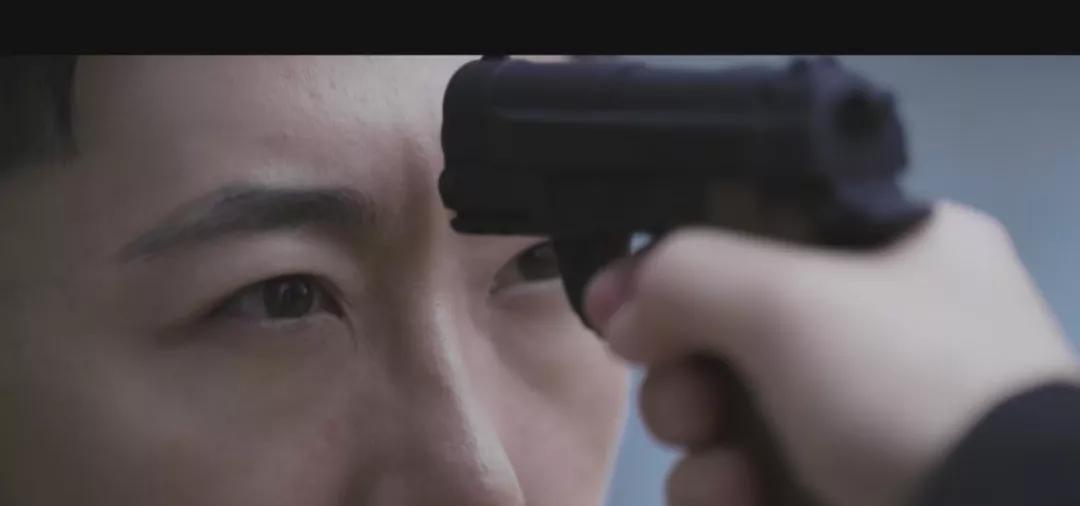 有网友说，没想到汉森和传熙盯上了刘德华的《无间道》，还没从汉森上一个角色中缓过来
