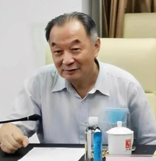 当初苏联不打中国，压根不是因为怕了！真实原因回想起来令人胆寒！温老表示：“196