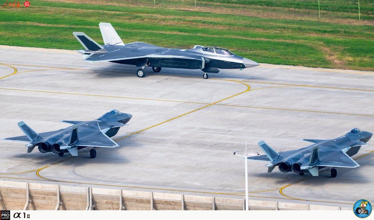 三龙会，J-20家族三聚首，新年展望。