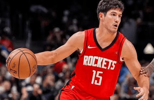 火箭队最大的问题，不是球员太年轻，而是花了4000万买了个“假乔丹”。看看数据